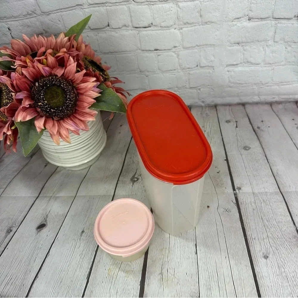 Vintage Tupperware modular mates